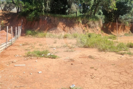 Terreno à venda em Jardim Estância Brasil, Atibaia, SP
