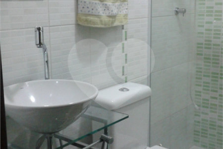 Casa à venda com 3 quartos, sendo 1 suíte, em Vila Mazzei, São Paulo, SP