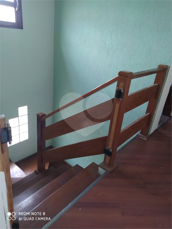 Sobrado à venda com 3 quartos, sendo 1 suíte,  em Vila Urupês, Suzano, SP