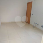 Apartamento à venda com 2 quartos em Coophema, Cuiabá, MT