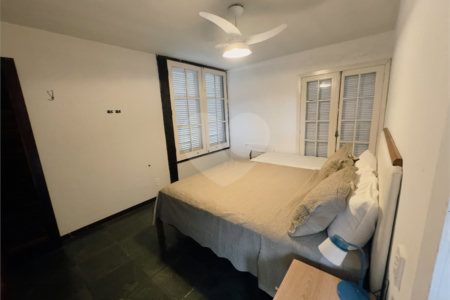 Casa à venda ou para alugar com 4 quartos em Praia Rasa, Armação dos Búzios, RJ