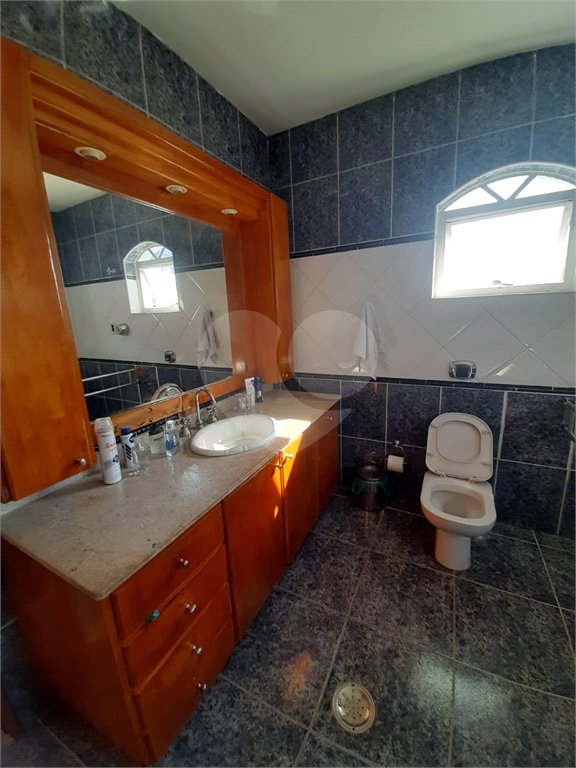 Sobrado à venda com 4 quartos, sendo 2 suítes, em Tremembé, São Paulo, SP