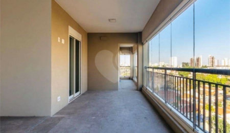 Apartamento à venda com 3 quartos, sendo 1 suíte, em Jardim da Saúde, São Paulo, SP