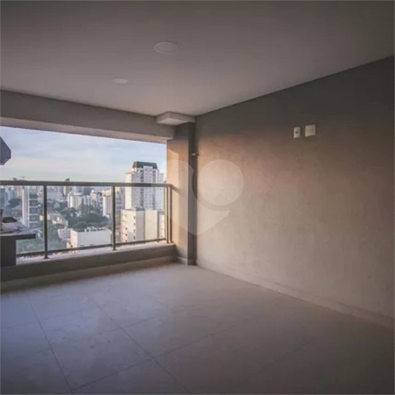 Apartamento à venda com 3 suítes em Vila Mariana, São Paulo, SP