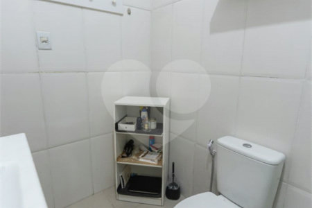 Casa de Vila à venda com 3 quartos, sendo 1 suíte, em Vila Pompéia, São Paulo, SP