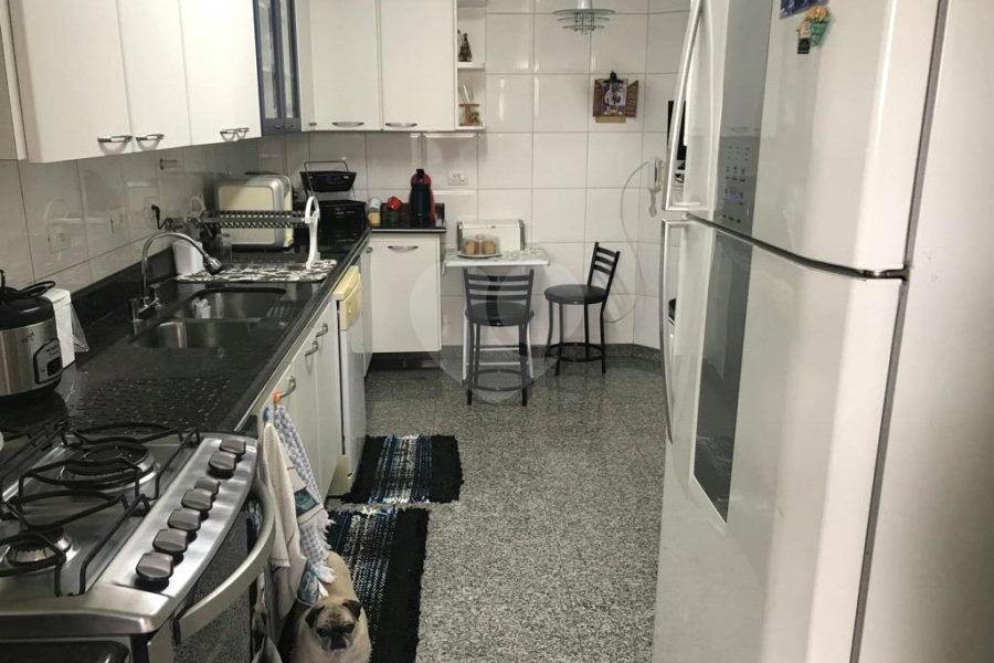 Apartamento à venda com 3 quartos, sendo 1 suíte, em Vila Paulicéia, São Paulo, SP