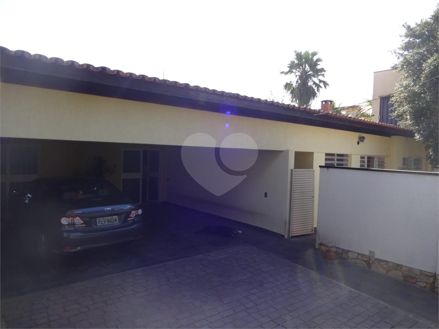 Casa à venda com 5 quartos, sendo 2 suítes,  em Vila Oliveira, Mogi das Cruzes, SP