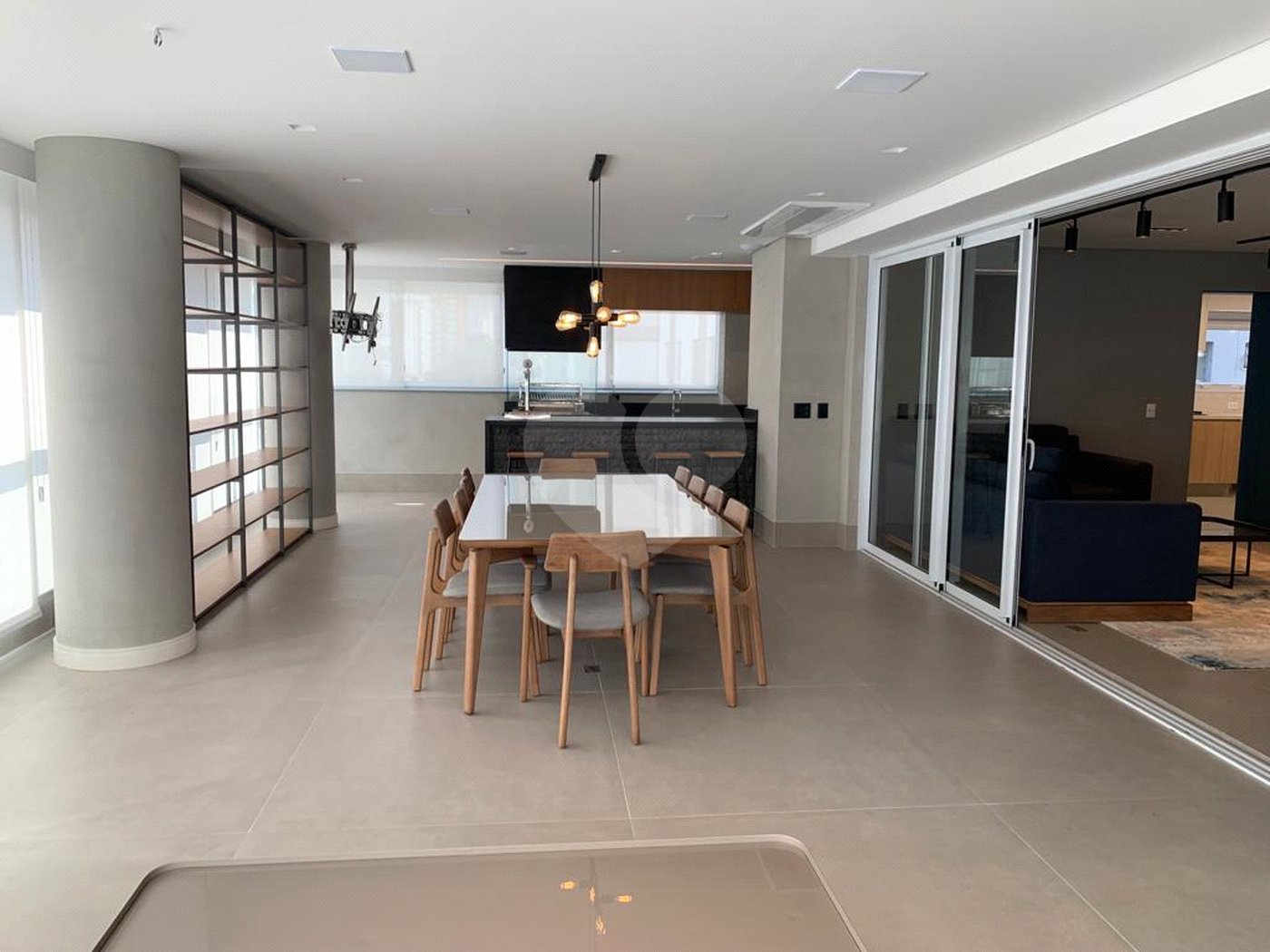 Apartamento à venda com 3 suítes em Indianópolis, São Paulo, SP