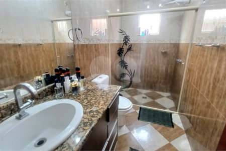Casa à venda com 3 quartos, sendo 1 suíte,  em Jardim Residencial Martinez, Sorocaba, SP