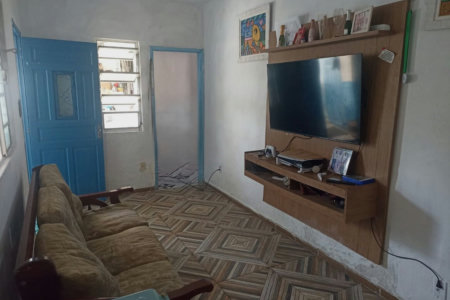 Casa com 2 dormitórios à venda, 244 m² por R$ 460.000,00 - Parque Bitaru - São Vicente/SP