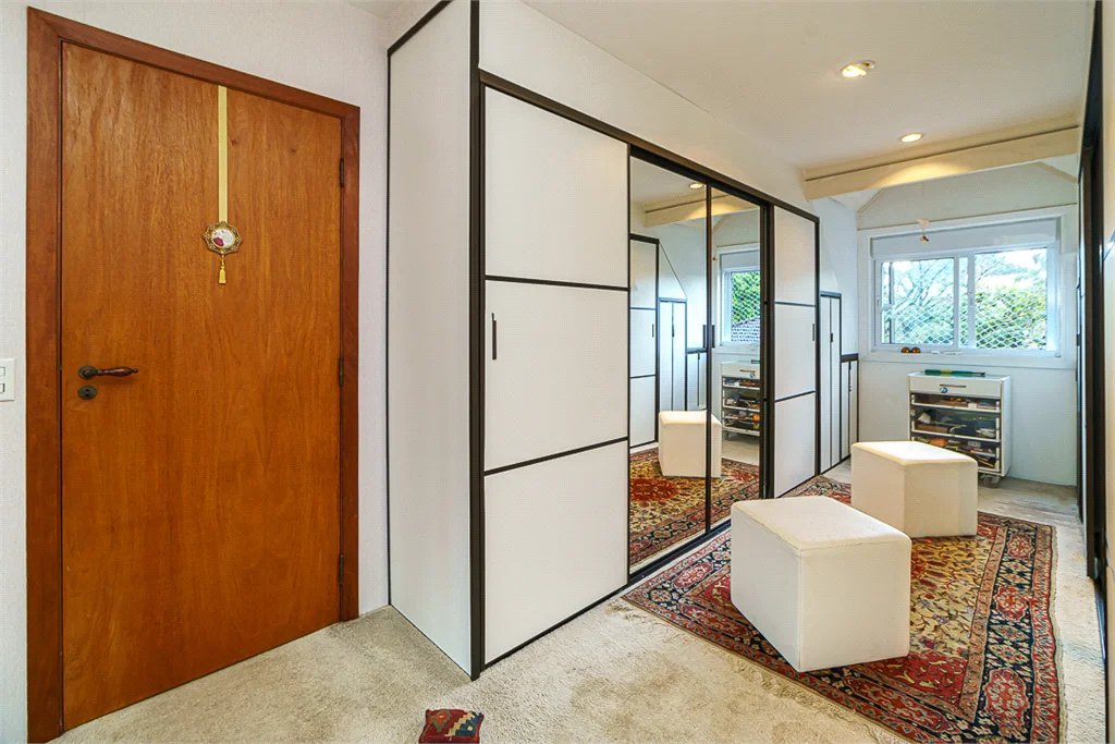 Casa à venda com 5 suítes em Jardim Morumbi, São Paulo, SP