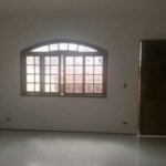 Sobrado à venda com 3 quartos, sendo 2 suítes,  em Jardim Monte Kemel, São Paulo, SP