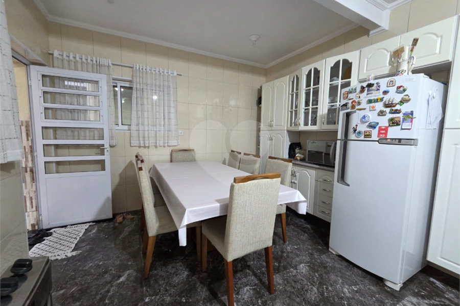 Sobrado à venda com 3 quartos em Sapopemba, São Paulo, SP