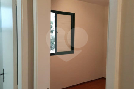 Apartamento à venda com 2 quartos, sendo 1 suíte, em Vila Erna, São Paulo, SP