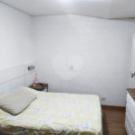 Casa à venda com 4 quartos, sendo 1 suíte, em Santana, São Paulo, SP