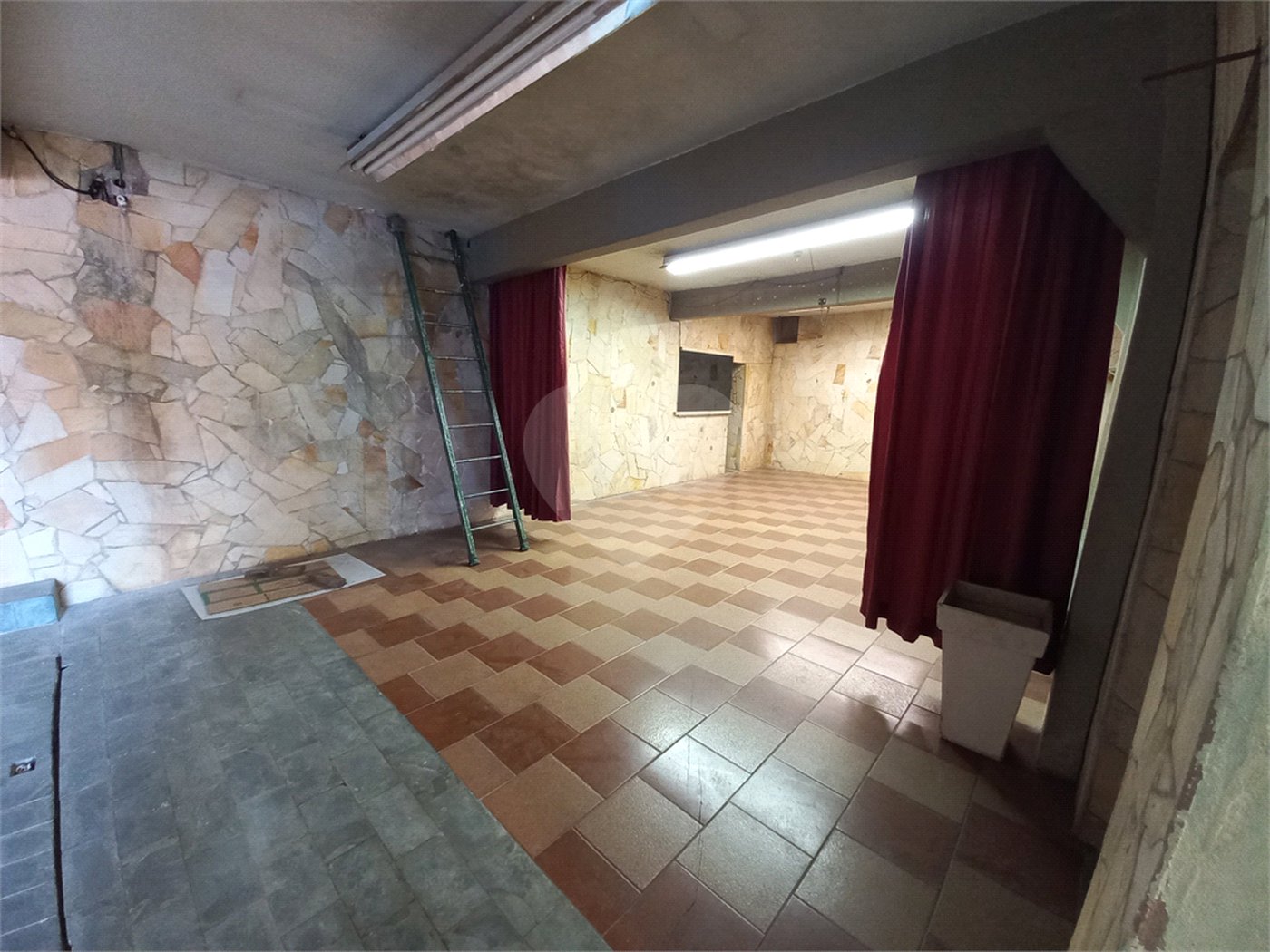 Casa à venda com 6 quartos, sendo 2 suítes, no Brasilândia, São Paulo, SP