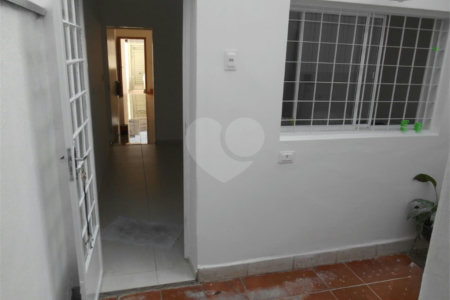 Sobrado à venda com 2 quartos em Vila Gomes Cardim, São Paulo, SP