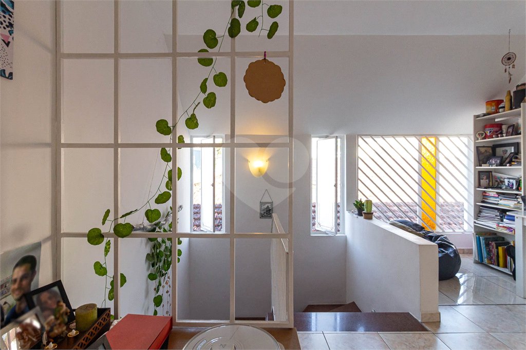 Casa de Vila à venda com 3 quartos, sendo 1 suíte, em Chácara Monte Alegre, São Paulo, SP
