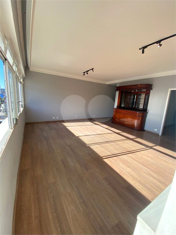 Apartamento à venda com 3 quartos em Vila Mariana, São Paulo, SP