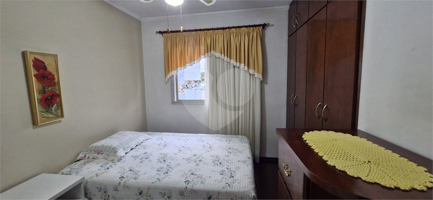 Apartamento à venda com 3 quartos, sendo 1 suíte, em Vila Mangalot, São Paulo, SP
