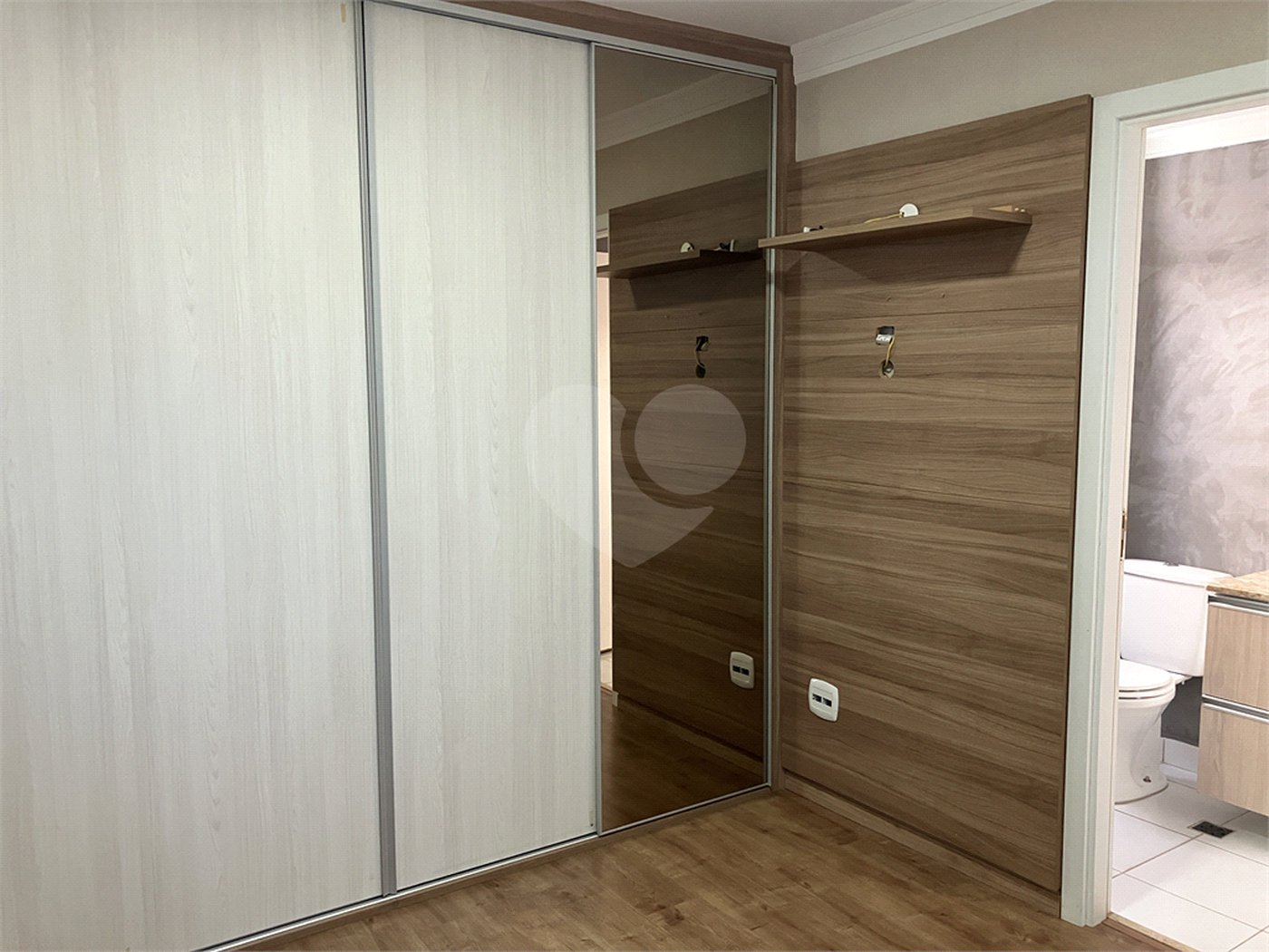 Apartamento à venda com 3 quartos, sendo 1 suíte, em Jardim Vera Cruz, Sorocaba, SP