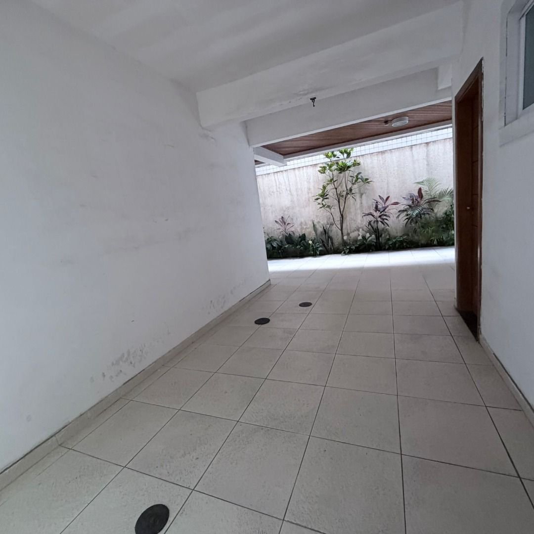 Casa com 2 dormitórios à venda, 100 m² por R$ 650.000,00 - José Menino - Santos/SP
