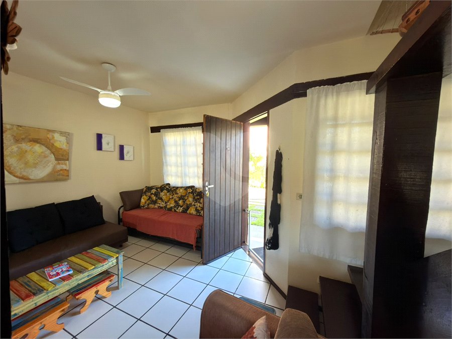 Casa em condomínio à venda com 2 suítes em Peró, Cabo Frio, RJ