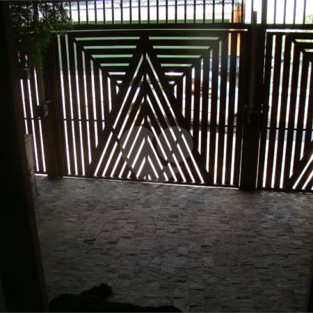 Sobrado à venda com 2 quartos, sendo 1 suíte, em Jardim São Luís, Suzano, SP