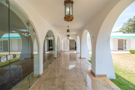 Casa Térrea à venda com 5 quartos, sendo 2 suítes, em Jardim Marajoara, São Paulo, SP