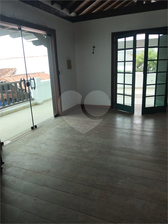 Casa em condomínio à venda com 3 quartos, sendo 2 suítes, em Portinho, Cabo Frio, RJ