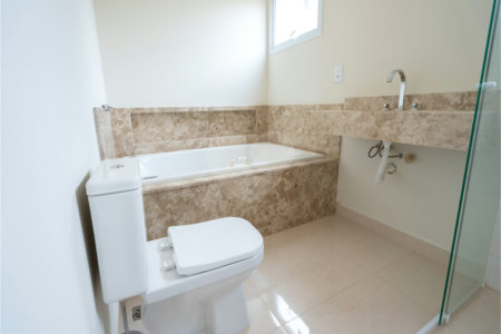 Casa à venda com 5 suítes no condomínio Lagos D´icaraí, Salto - SP