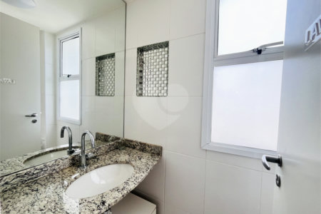 Cobertura à venda com 3 quartos, sendo 2 suítes, em Recreio dos Bandeirantes, Rio de Janeiro, RJ