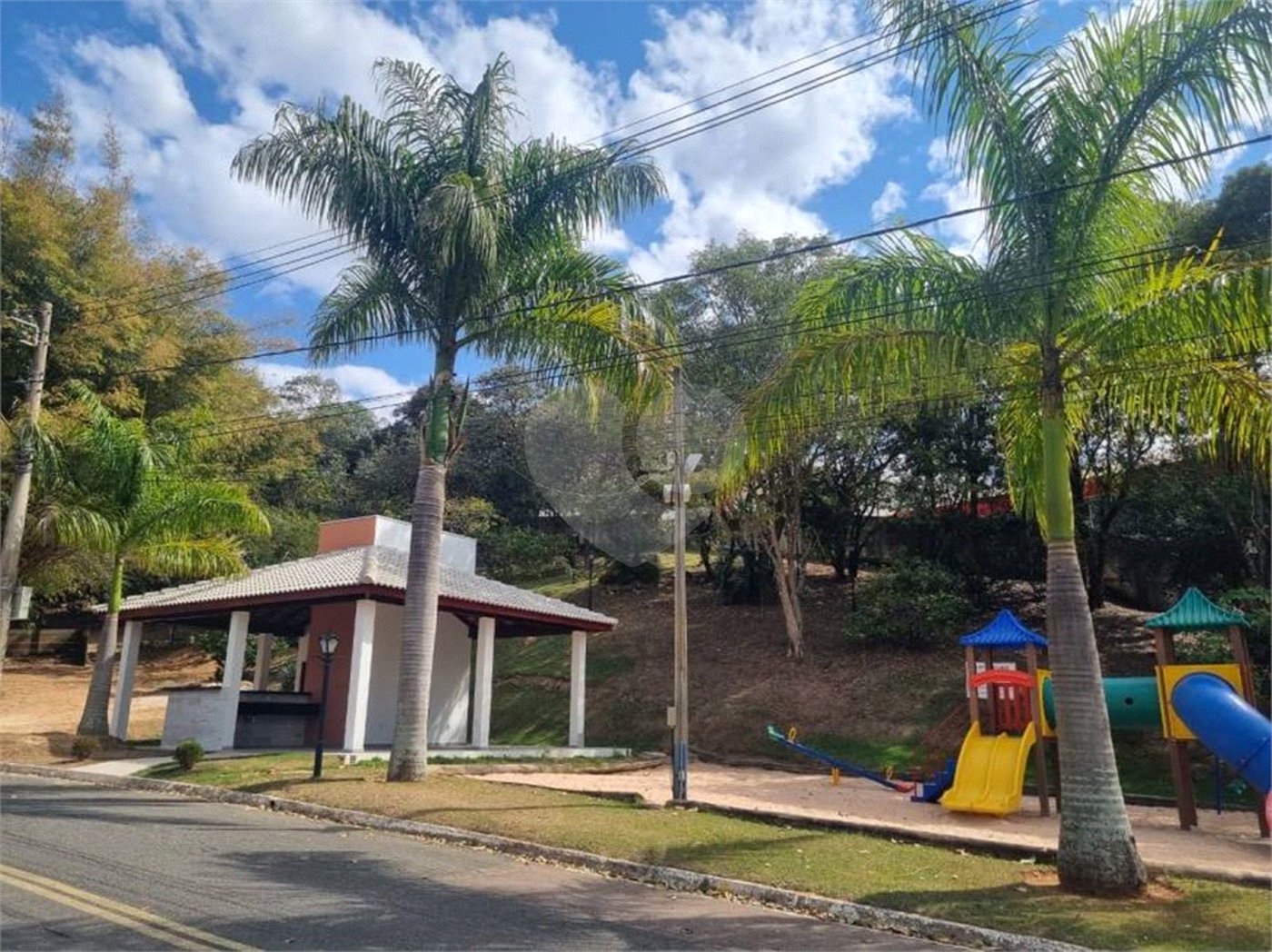 Terreno à venda no condomínio Residencial São Miguel, Vinhedo - SP