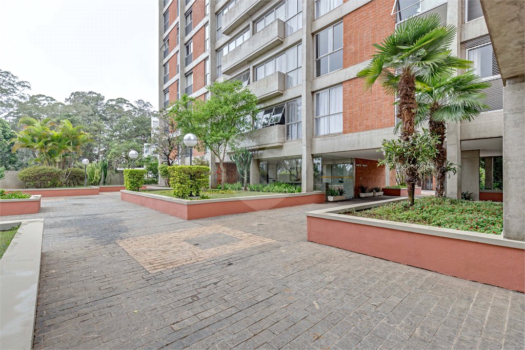 Apartamento à venda com 4 quartos, sendo 2 suítes, em Jardim Marajoara, São Paulo, SP