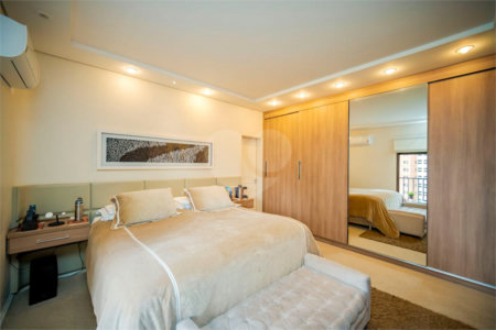 Apartamento à venda com 4 quartos, sendo 2 suítes,  em Vila Suzana, São Paulo, SP