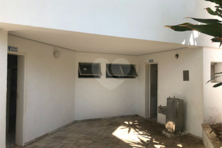 Apartamento à venda com 3 quartos, sendo 1 suíte, em Jardim Mariliza, São Paulo, SP
