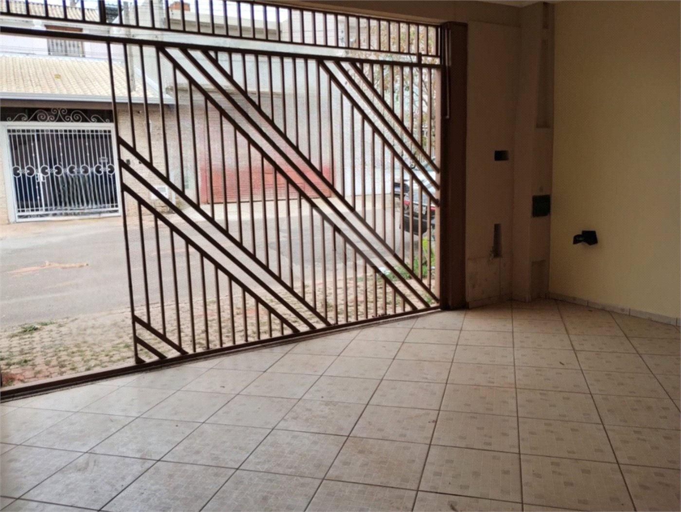 Casa à venda com 3 quartos, sendo 1 suíte,  em Parque Atenas do Sul, Itapetininga, SP
