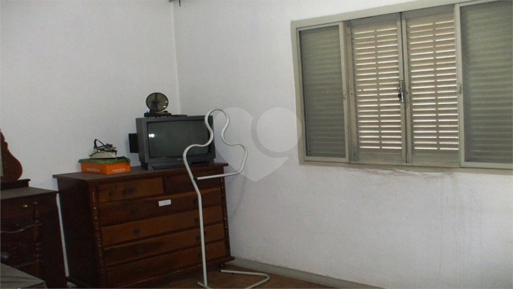 Sobrado à venda com 3 quartos em Chora Menino, São Paulo, SP