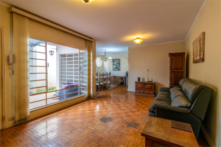Casa Térrea à venda com 3 quartos, sendo 1 suíte, em Santo Amaro, São Paulo, SP