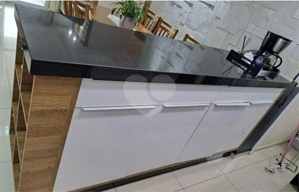 Apartamento à venda com 3 quartos, sendo 1 suíte,  em Vila Maria Alta, São Paulo, SP