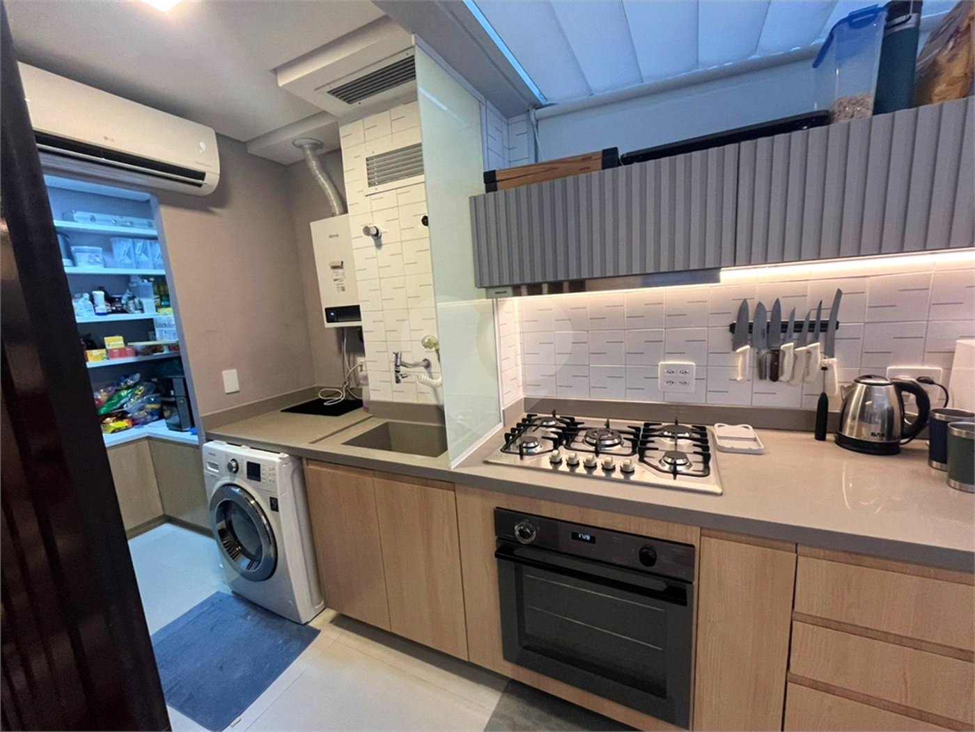 Apartamento à venda com 2 quartos, sendo 1 suíte,  em BUTANTÃ, São Paulo, SP