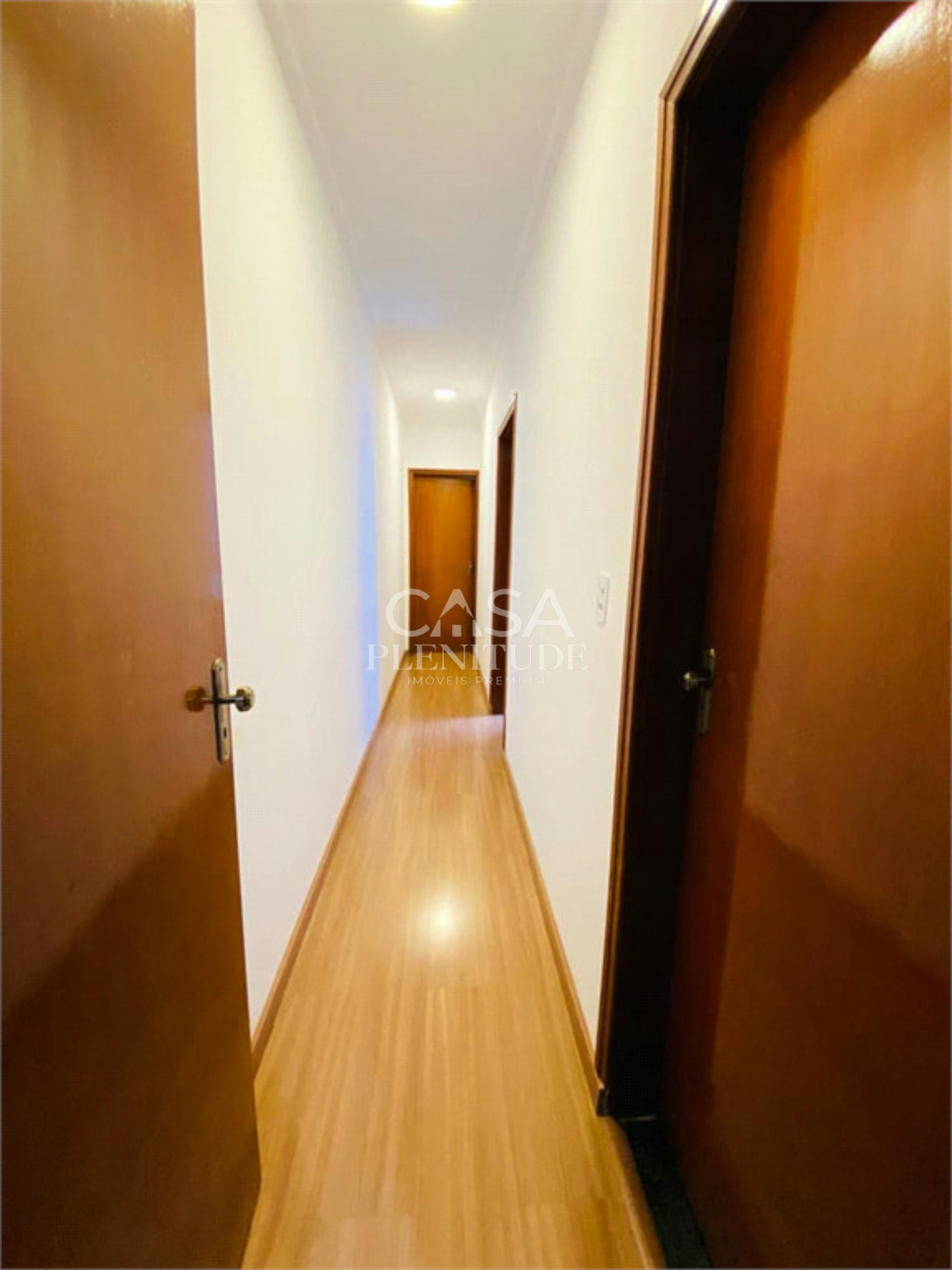 Casa à venda com 2 quartos, sendo 1 suíte, em Vila Fiori, Sorocaba, SP