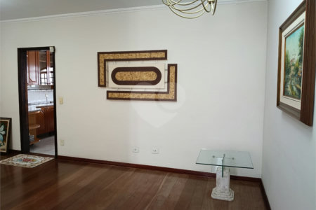 Casa à venda com 3 quartos, sendo 1 suíte, em Chácara Jafet, Mogi das Cruzes, SP