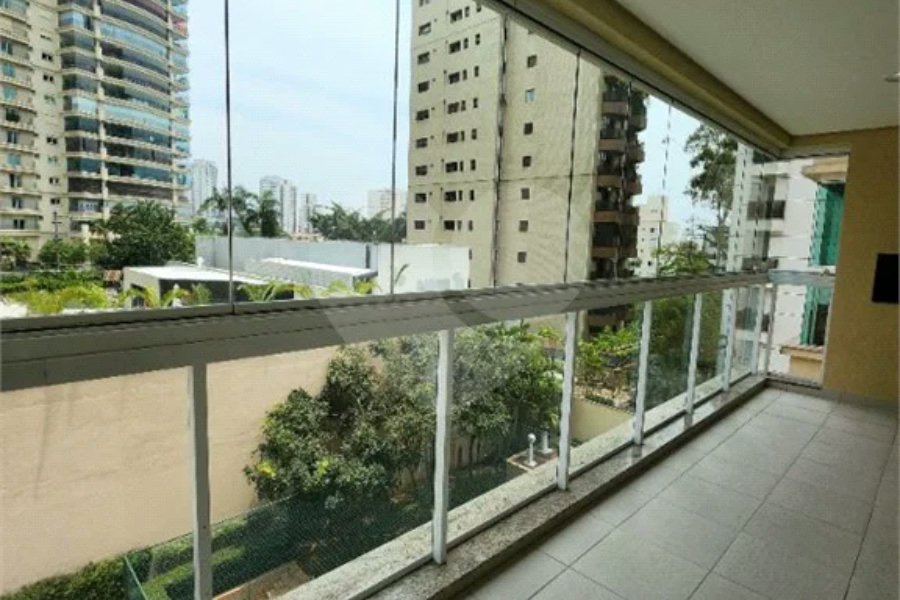 Apartamento à venda com 3 suítes em Santana, São Paulo, SP