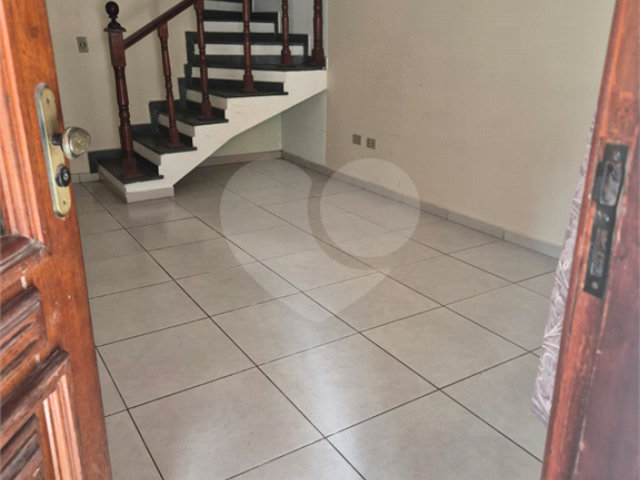 Casa à venda com 2 quartos no condomínio Res Portolandia, São Paulo - SP