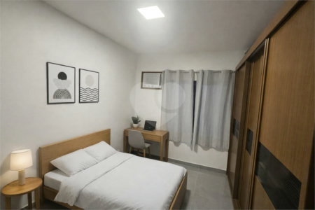 Casa à venda com 3 quartos, sendo 2 suítes, no condomínio Vale Encantado, Rio de Janeiro - RJ