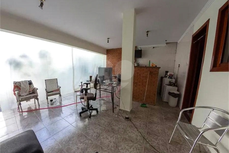 Sobrado à venda ou para alugar com 4 suítes em Vila Paulicéia, São Paulo, SP