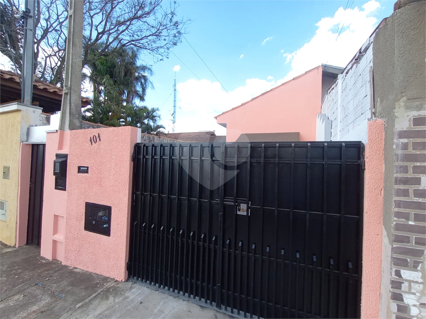 Casa à venda com 2 quartos em Retiro Santana, Itapetininga, SP