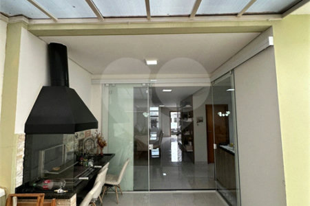 Casa à venda com 3 suítes no condomínio Vila Ytu, Indaiatuba - SP