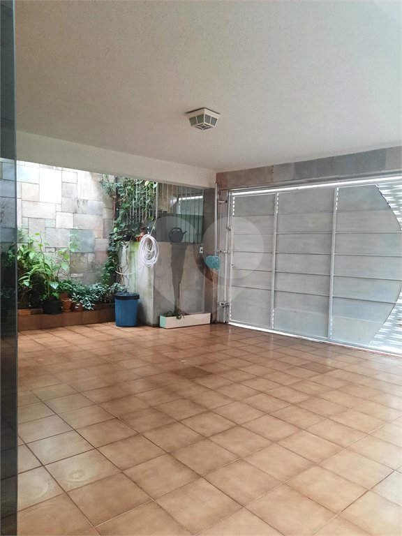 Sobrado à venda com 4 suítes em Tremembé, São Paulo, SP